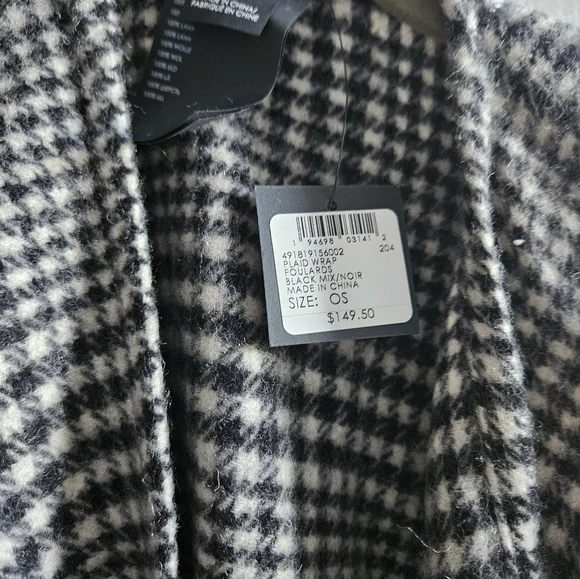 NWT Club Monaco Plaid Poncho - One Size Fits Most! - Picture 2 of 3